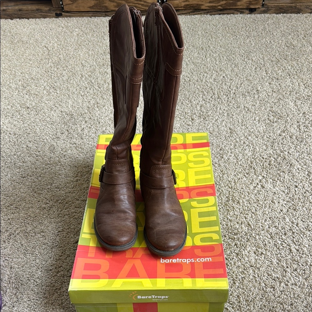 BareTraps Brown Heeled Boots Classic Style